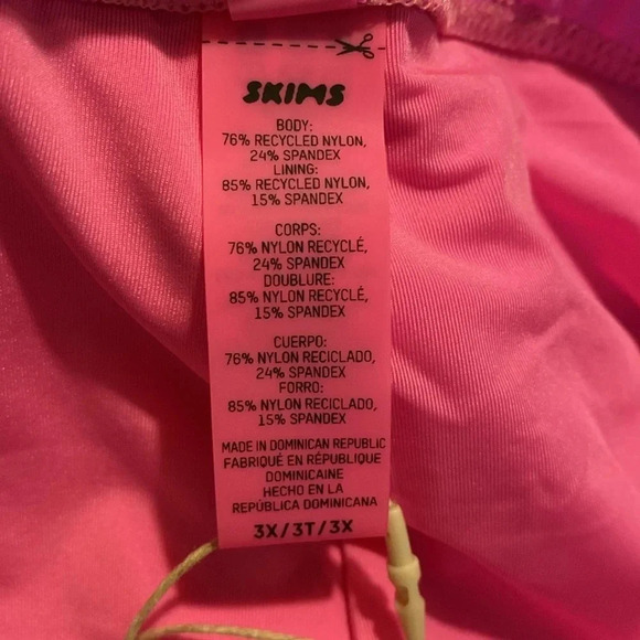 SKIMS Recycled Swim Mid Waist Short Limited Edition - Taffy 3X - Picture 8 of 9